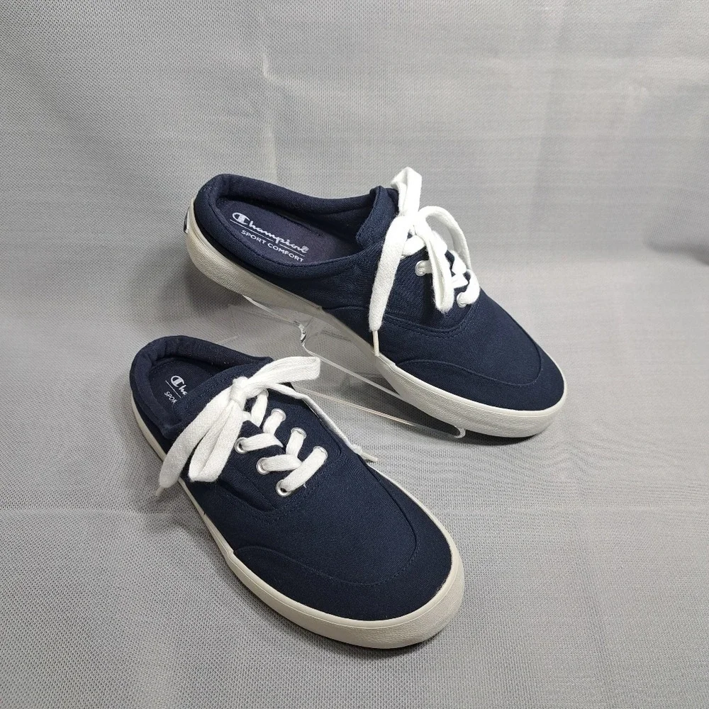 Champion Women's Canvas Slip On Sneakers Navy Blue Size 8 Low Heel Sport Comfort